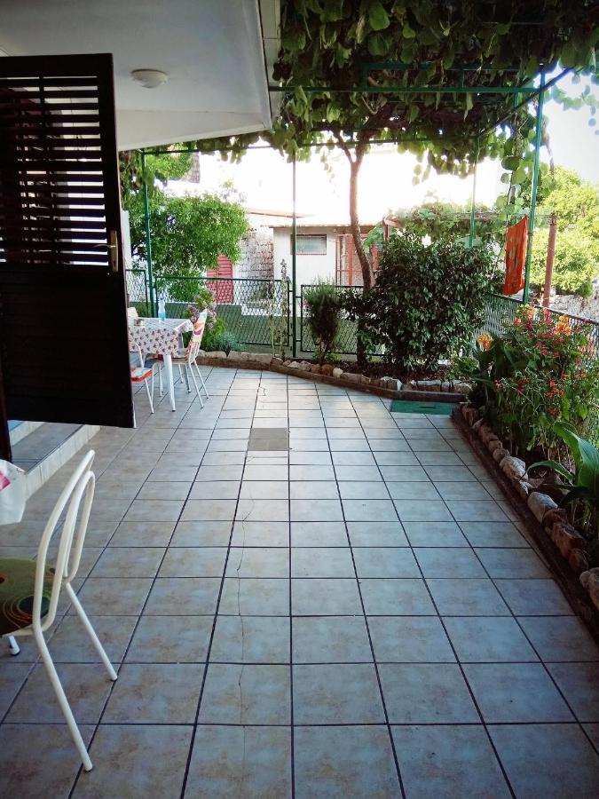 Vila Umicevic Otel Bijela Dış mekan fotoğraf